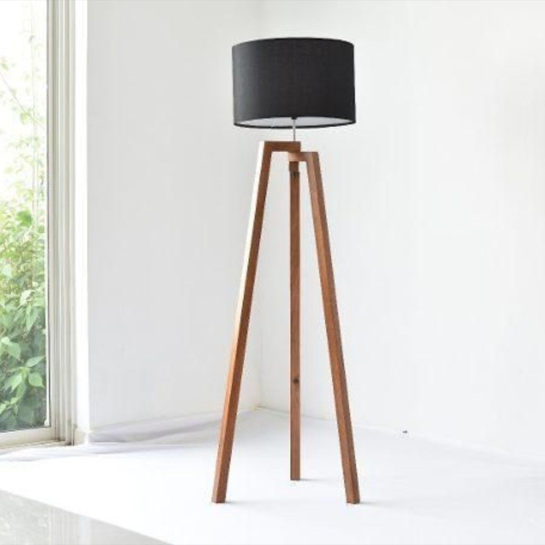 Noral Floor Lamp