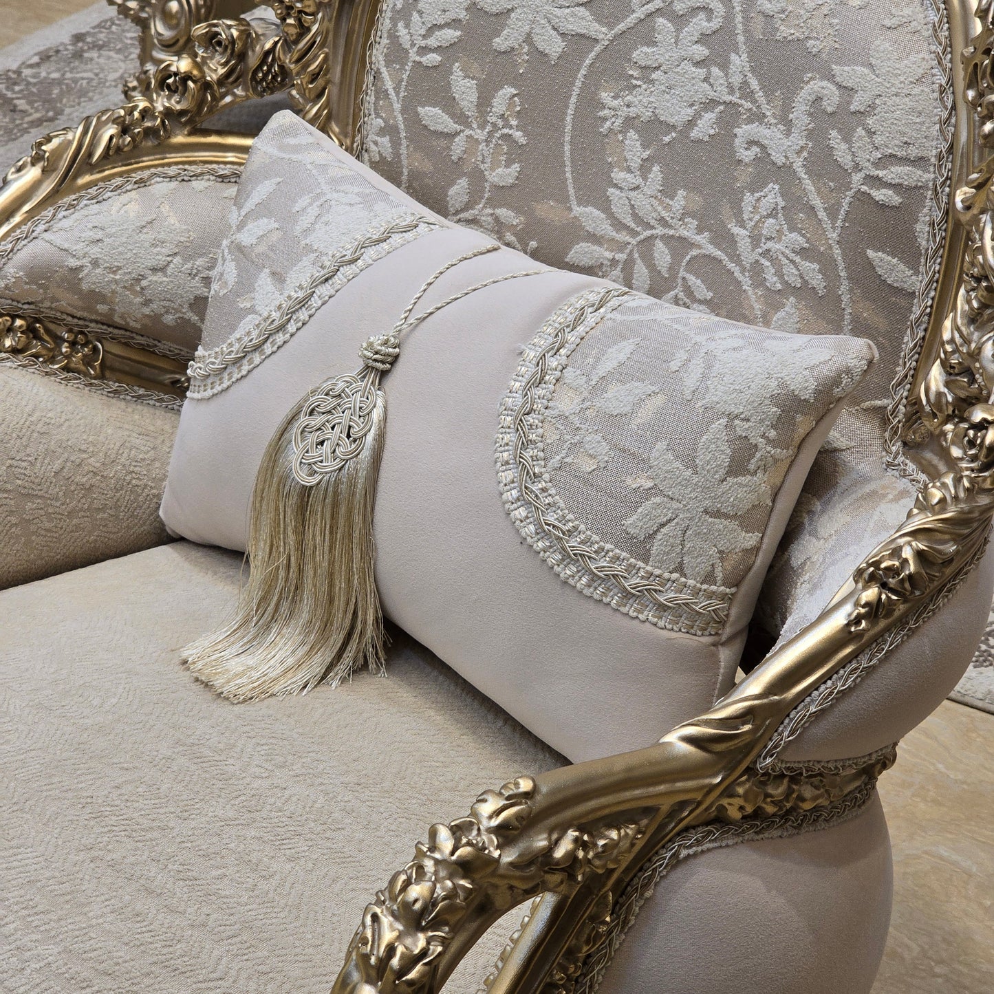 Tivor Living room Set-D24