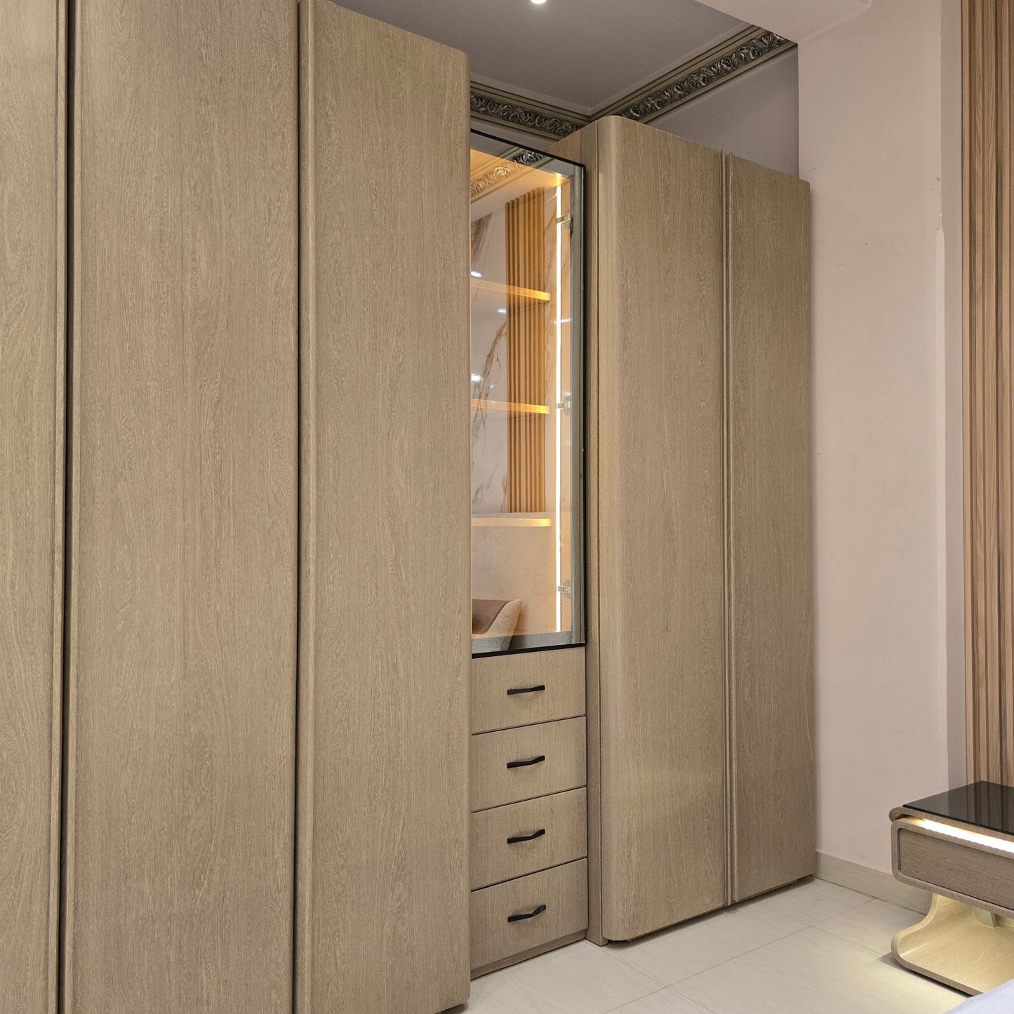 Malvo Bedroom Set-D23