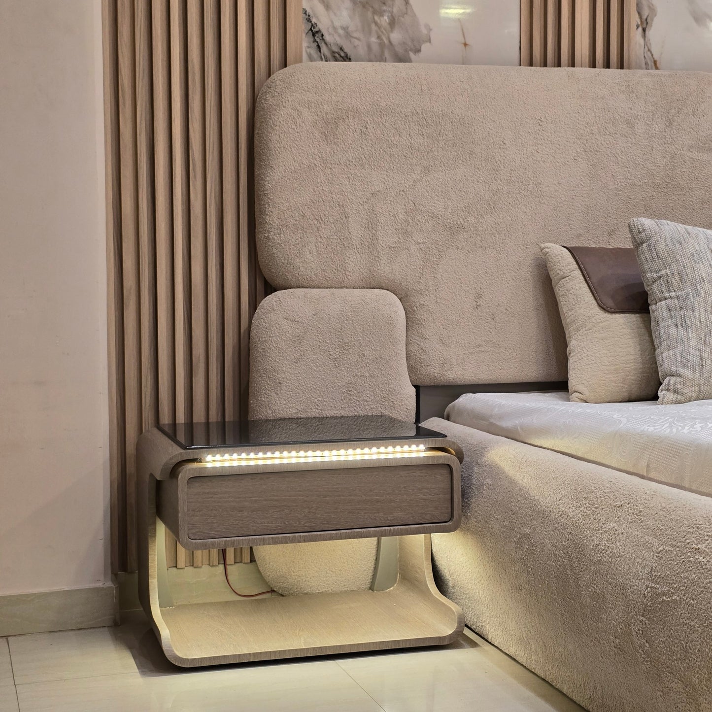 Malvo Bedroom Set-D23