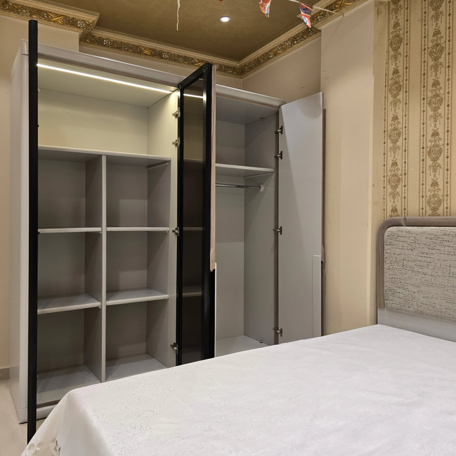 Sylor Bedroom Set-D10