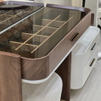 Tavin Bedroom Set-D14