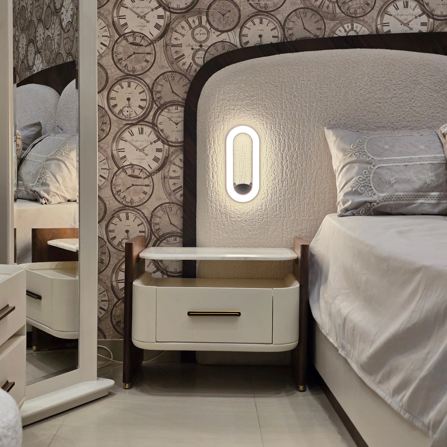 Tavin Bedroom Set-D14