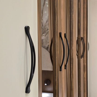 Zevon Bedroom Set-D16
