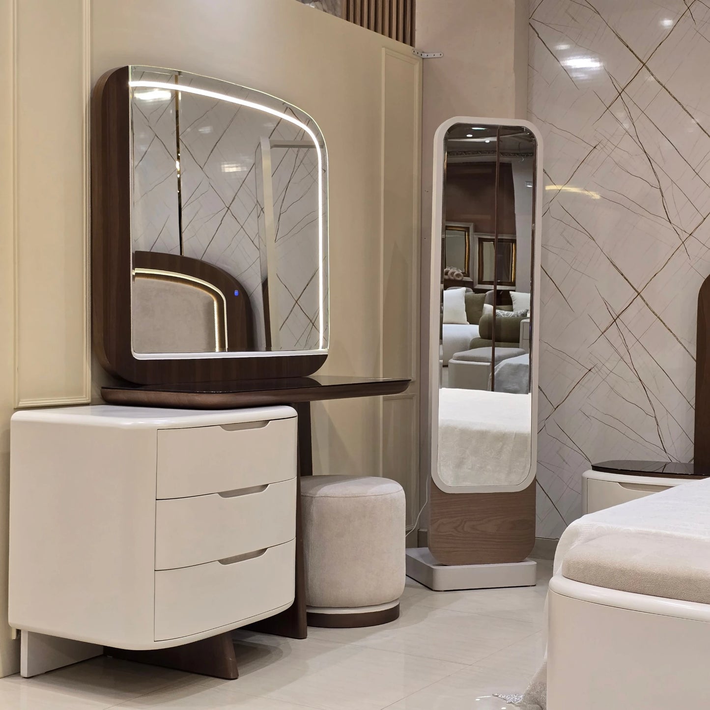 Myron Bedroom Set-D17