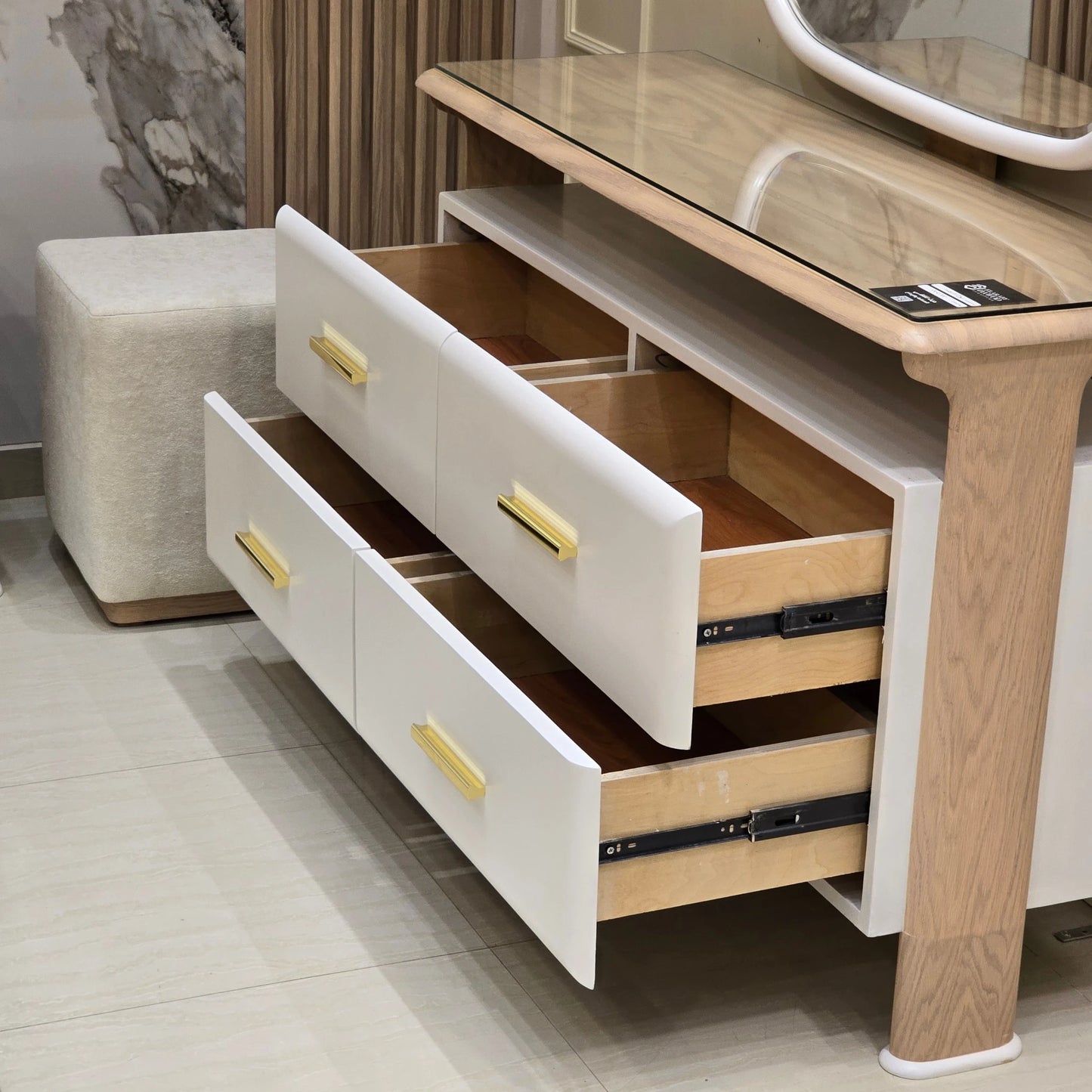 Vorn Bedroom Set-D19