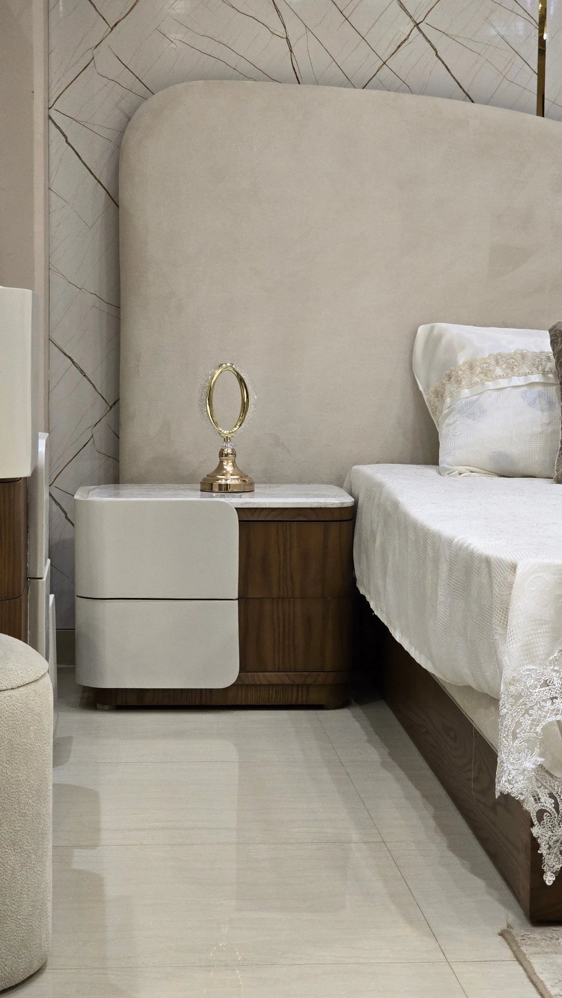 Tivon Bedroom Set-D3