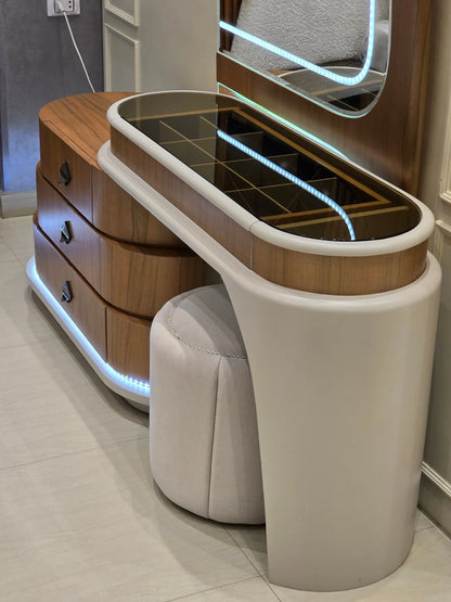 Arlis Bedroom Set-D4