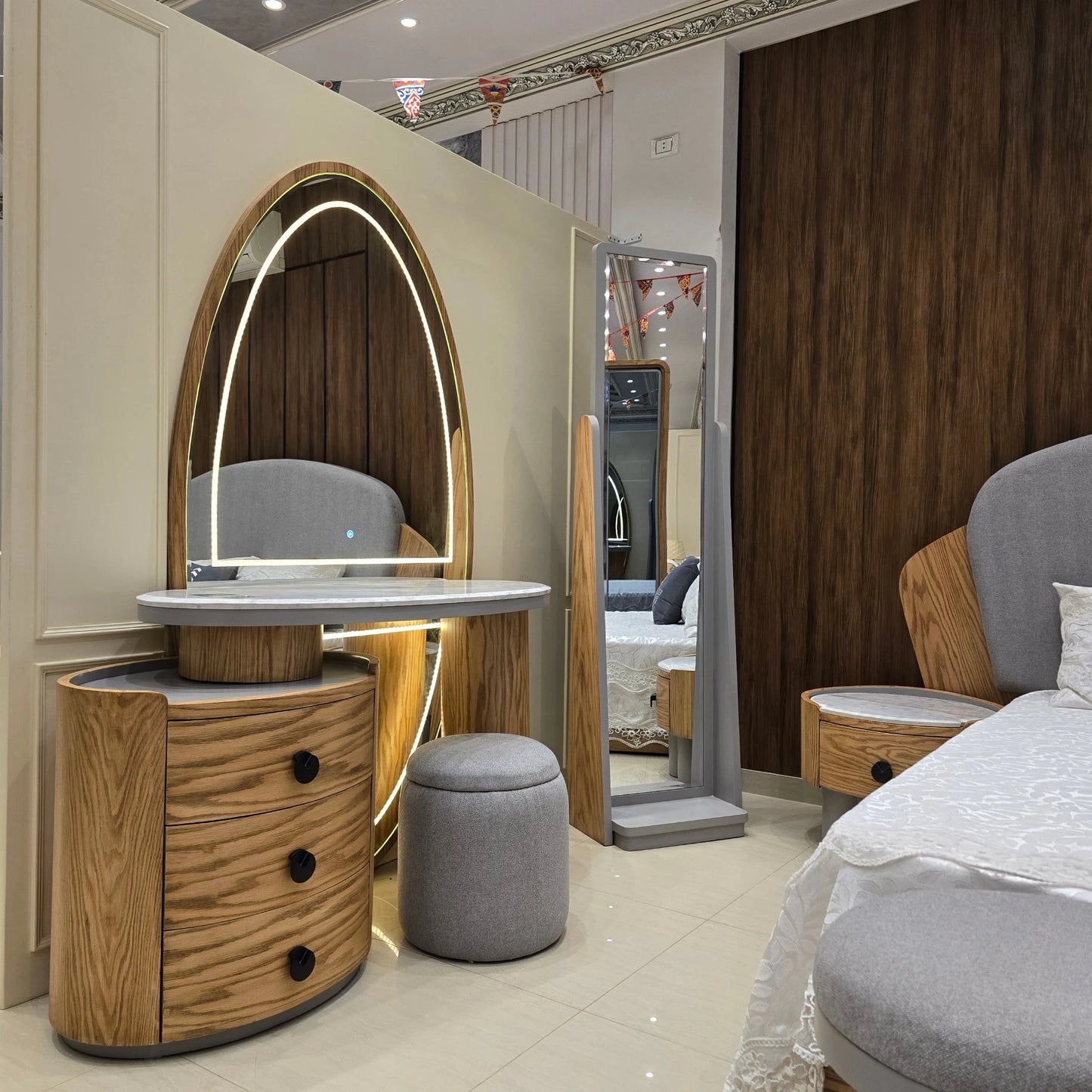 Velto Bedroom Set-D6