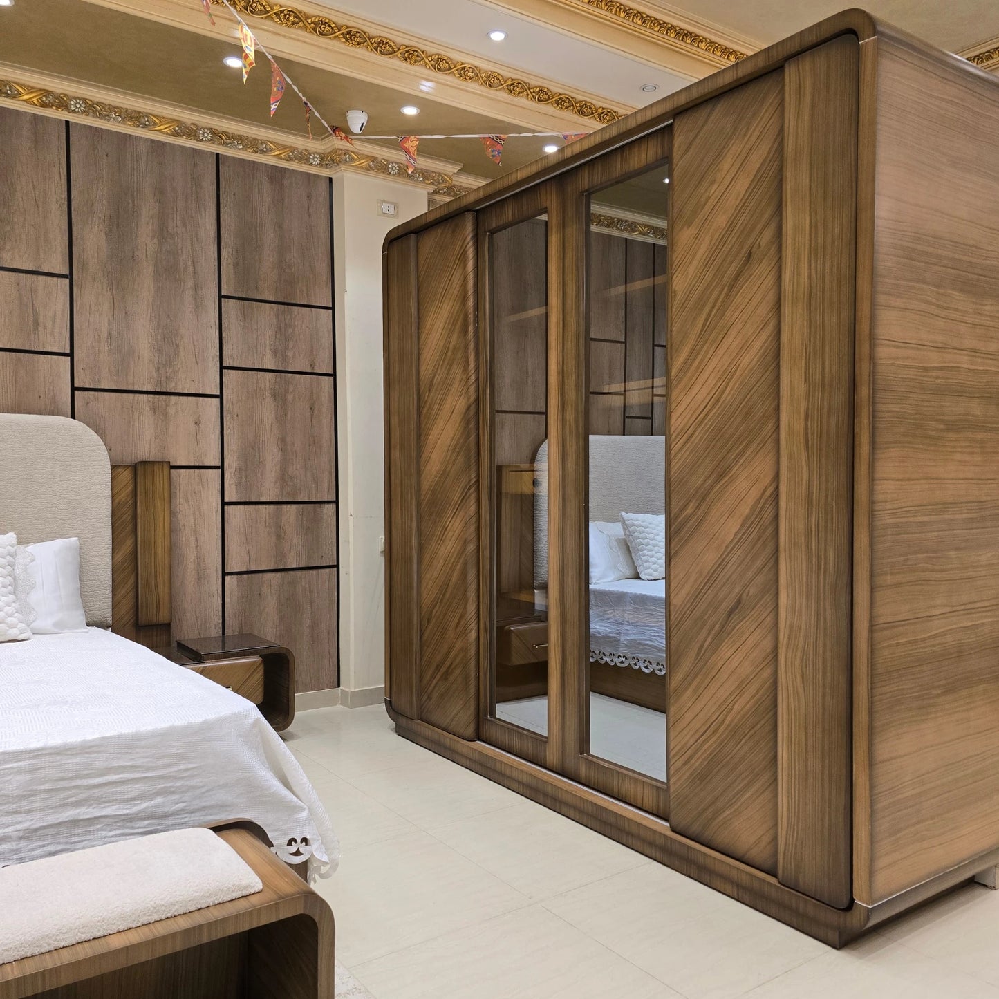 Vexa Bedroom Set-D9