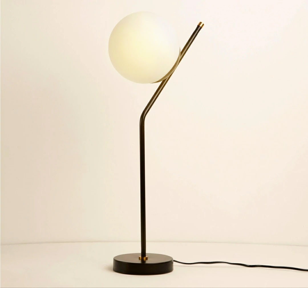 Venna Table Lamp
