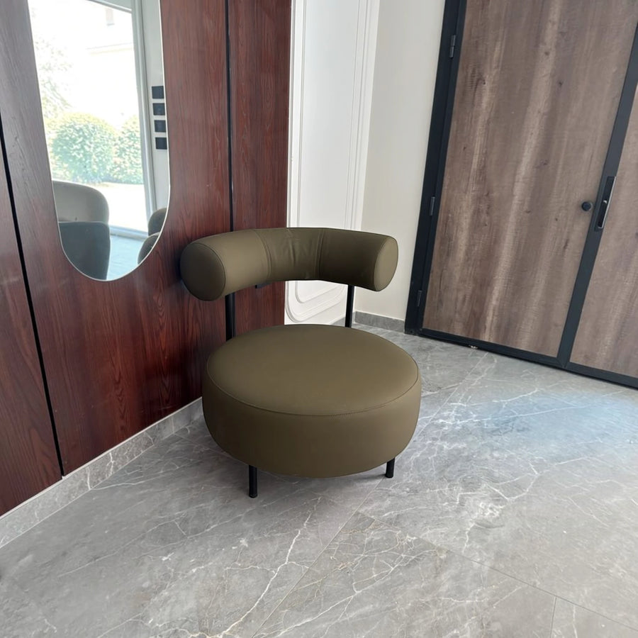 Slavaa Chair