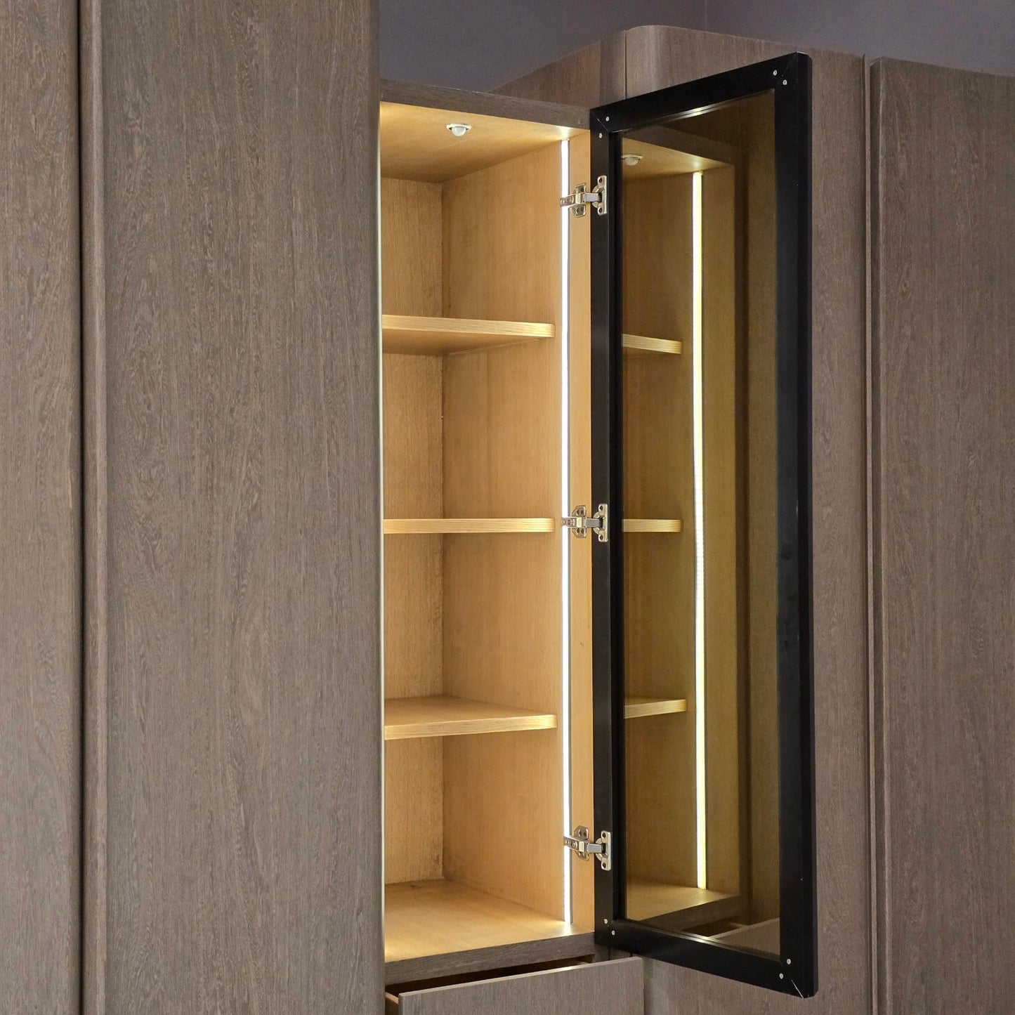 Malvo Bedroom Set-D23