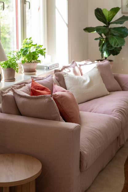 Synera Sofa