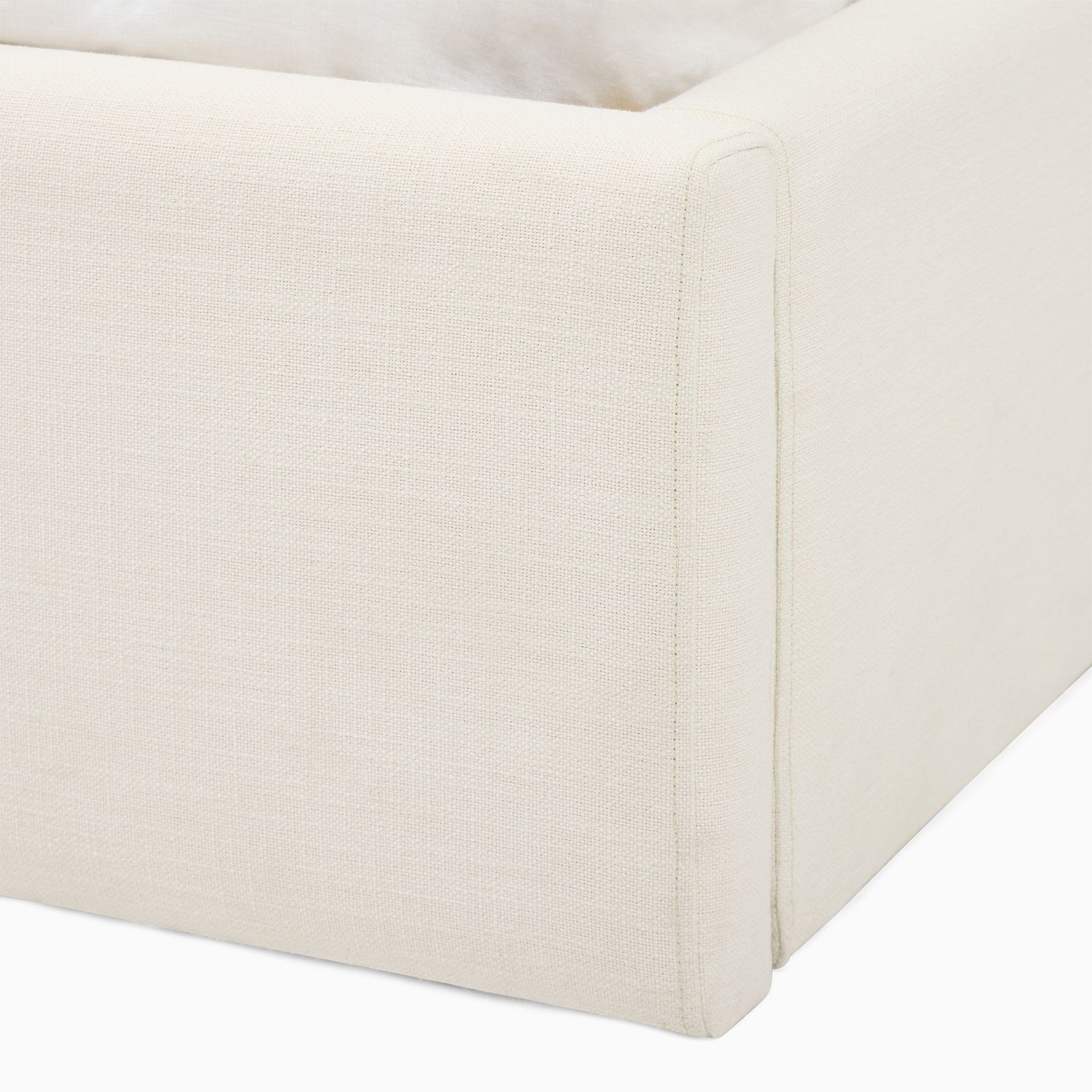 Fyra Bed
