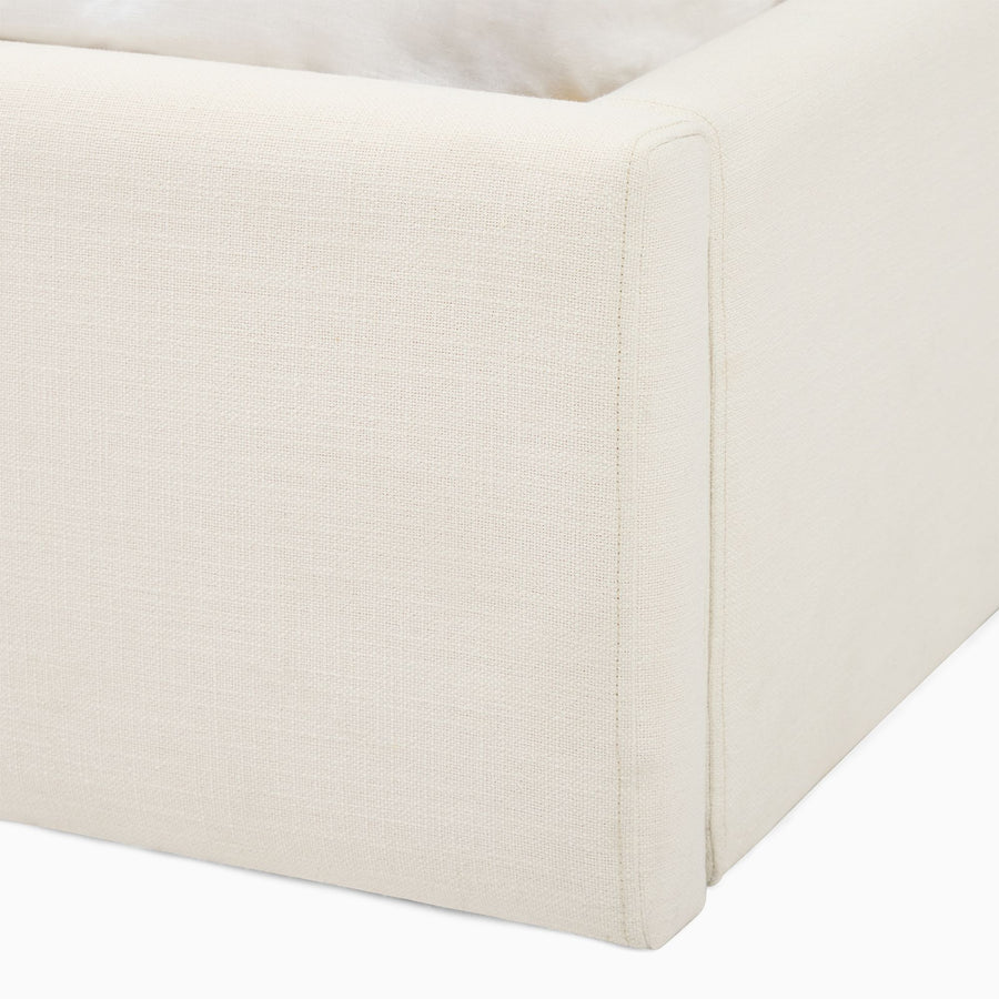 Fyra Bed